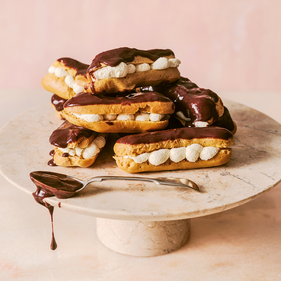 FR113 Chocolate Eclairs 1080 2 - Freee Foods